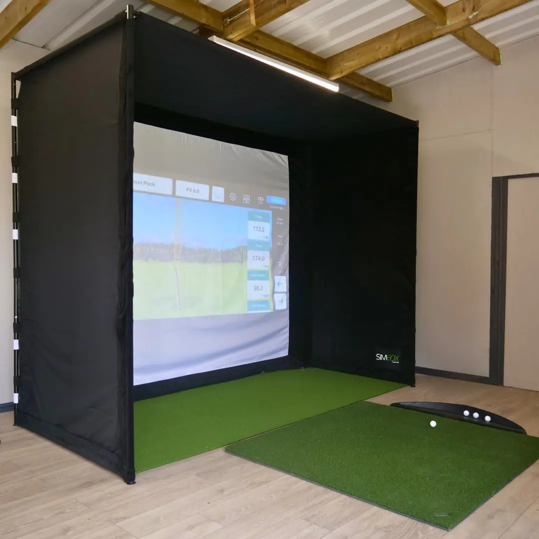 Golf Training Simulator SimBox